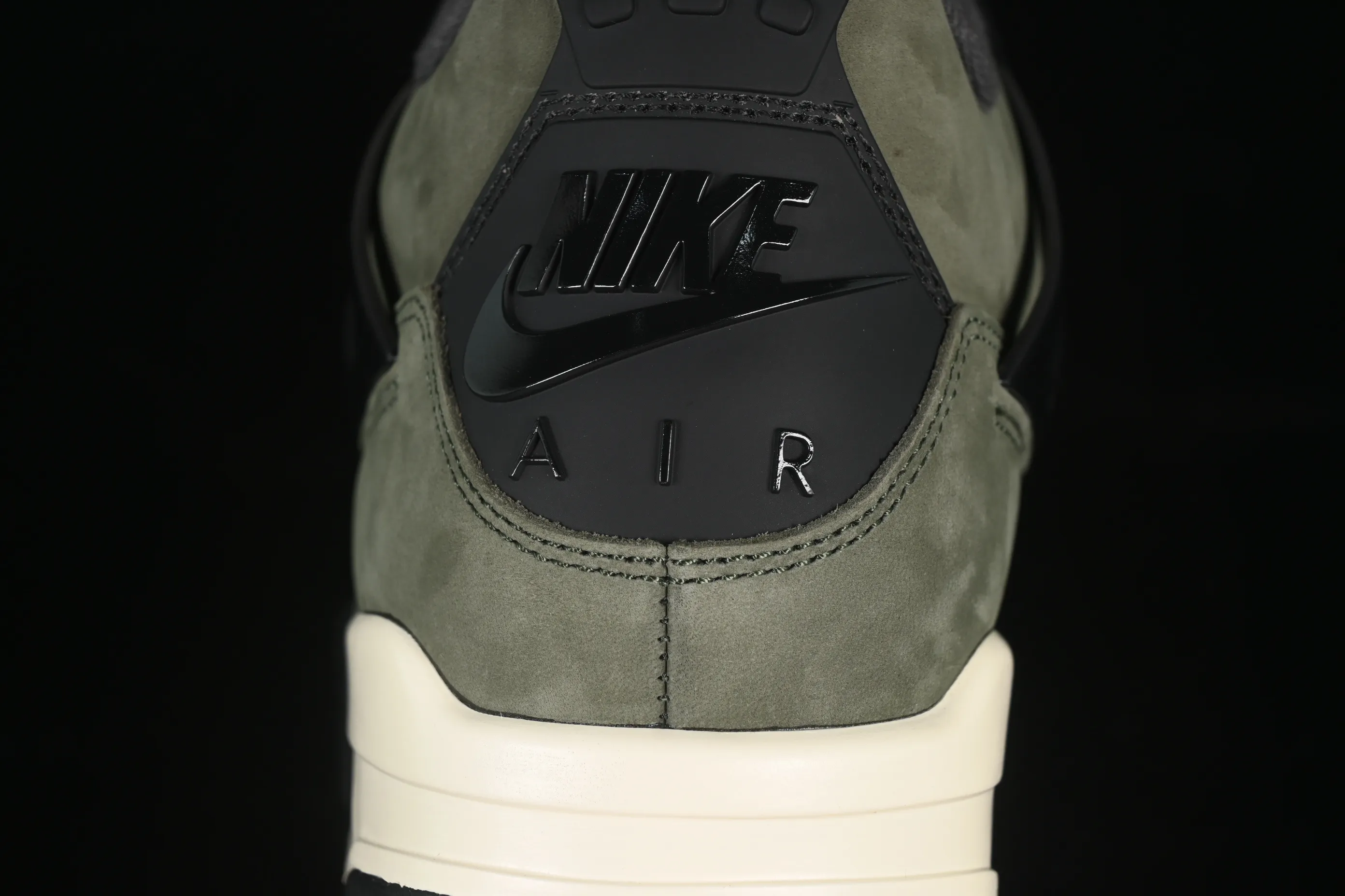 All categories Air Jordan Jordan series basketball shoes Air Jordan 4 LJR version Undefeated x Air Jordan 4 OG AJ4 Joe 4 olive green suede IB1519-200
